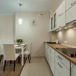 Apartamenty Bluesky-Ogrodnicza - Nowoczesne Apartamenty Z Balkonem I Widokiem Na Gory, Blisko Centrum Karpacza, Stokow Narciarskich I Atrakcji Apartmán Karpacz