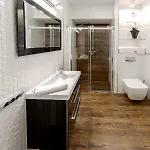 Apartamenty Bluesky-Ogrodnicza - Nowoczesne Apartamenty Z Balkonem I Widokiem Na Gory, Blisko Centrum Karpacza, Stokow Narciarskich I Atrakcji Karpacz