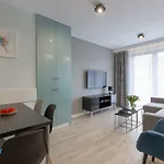 Apartamenty Bluesky-Ogrodnicza - Nowoczesne Apartamenty Z Balkonem I Widokiem Na Gory, Blisko Centrum Karpacza, Stokow Narciarskich I Atrakcji Karpacz