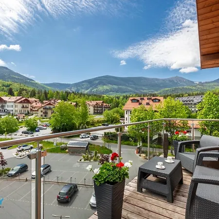 Apartamenty Bluesky-Ogrodnicza - Nowoczesne Apartamenty Z Balkonem I Widokiem Na Gory, Blisko Centrum Karpacza, Stokow Narciarskich I Atrakcji Apartment